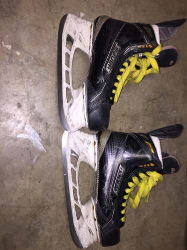 Used Bauer Supreme MX3 D&R (Regular) Size 6 Hockey Skates