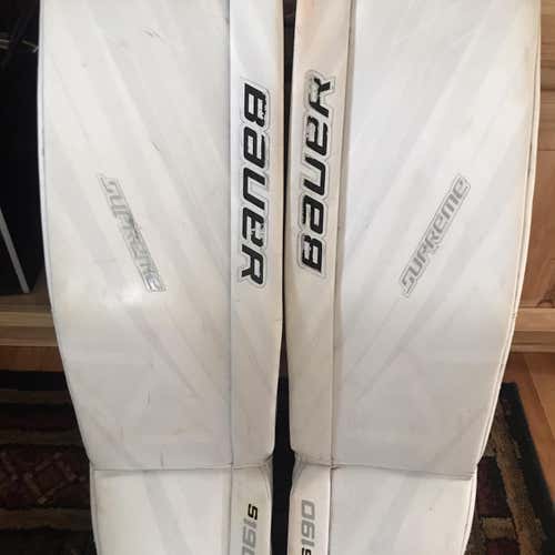 White Used 35" Bauer S190  Goalie Leg Pads
