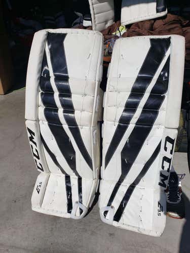 Senior 34" CCM Extreme Flex E3.5 Pads + DEK SLIDERS