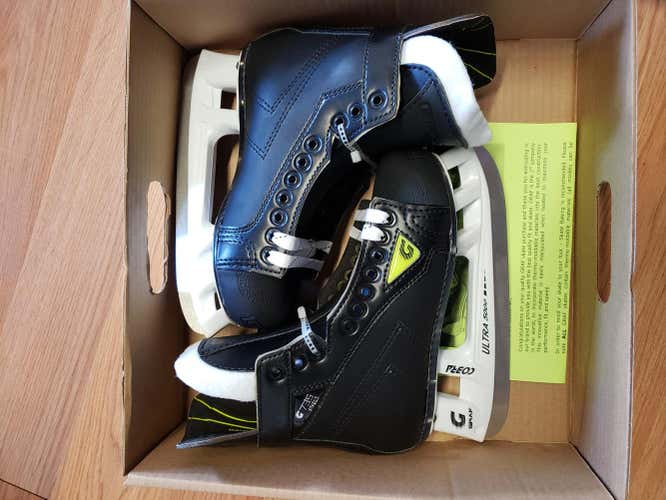 Junior New Graf G735 pro Hockey Skates D&R (Regular) Size 4