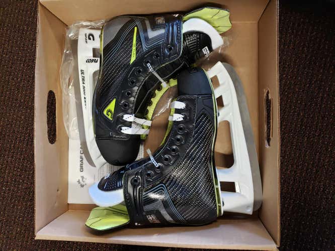 Junior New Graf Ultra G9035 Hockey Skates D&R (Regular) Size 4.5