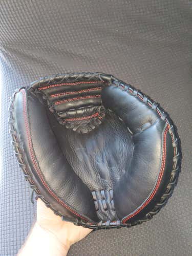 Black New Adult Under Armour Right Handed Catcher's UACM-100A Baseball Glove 33.5"