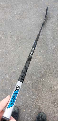 New Junior True Right Handed Hockey Stick Toe