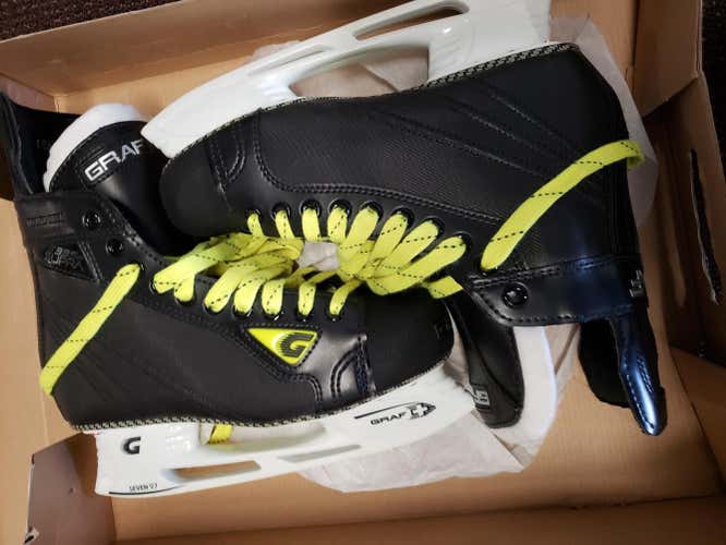 Graf supra 335 senior 8.5 skate wide. NO STEEL