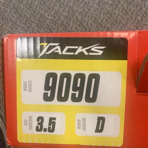 New CCM Tacks 9090 D&R (Regular) Size 3.5 Hockey Skates