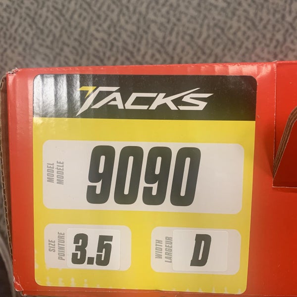 New CCM Tacks 9090 D&R (Regular)  Size 3.5 Hockey Skates