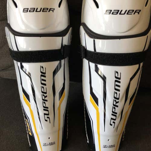 New Bauer Supreme 150  Shin Pads