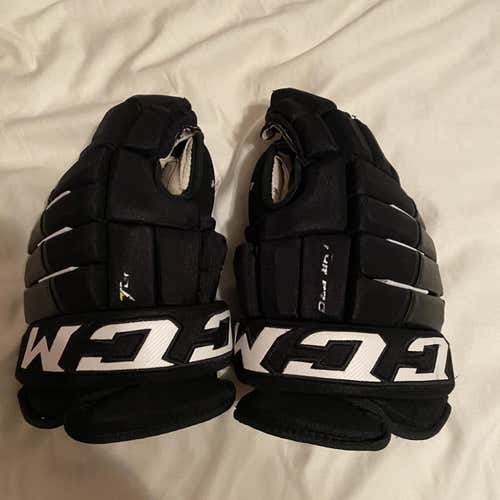Black  CCM Classic Pro 4-Roll 14" Gloves
