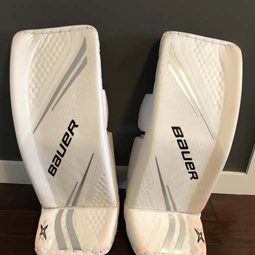White Used 33" Bauer Vapor 2X Pro Pro Stock Goalie Leg Pads