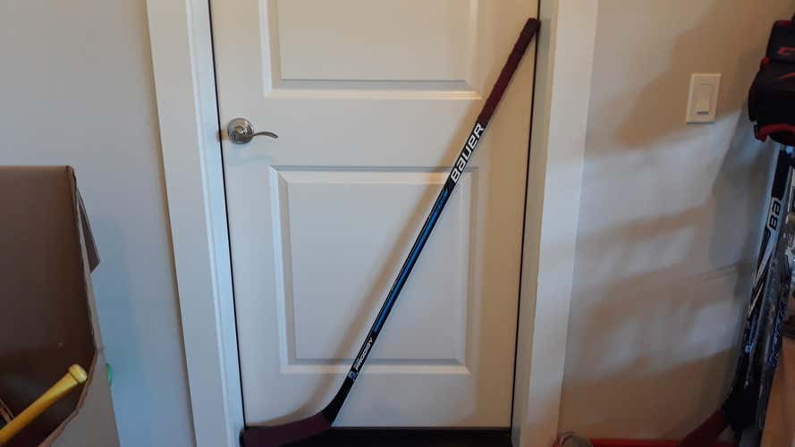 Used Youth Bauer Right Handed Prodigy Hockey Stick