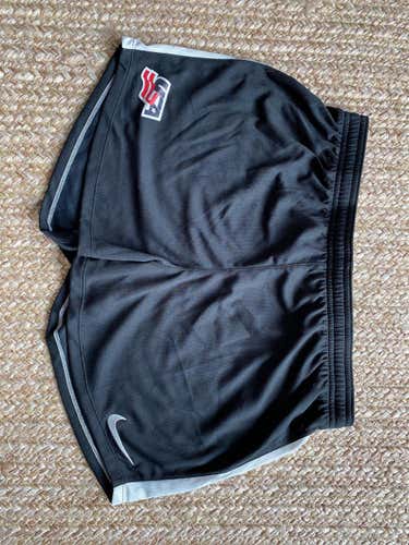 Women's Medium Nike Shorts