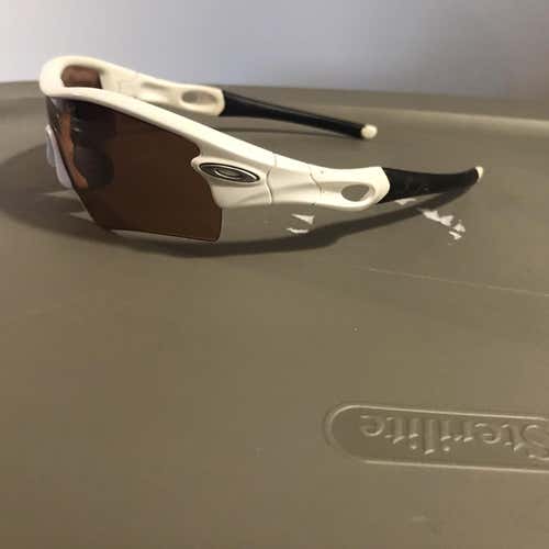 White Men's One Size Fits All Oakley Sunglasses