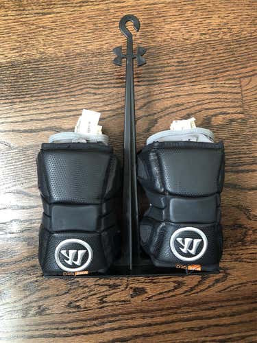 Used Medium Black Warrior Evo Elbow Pads