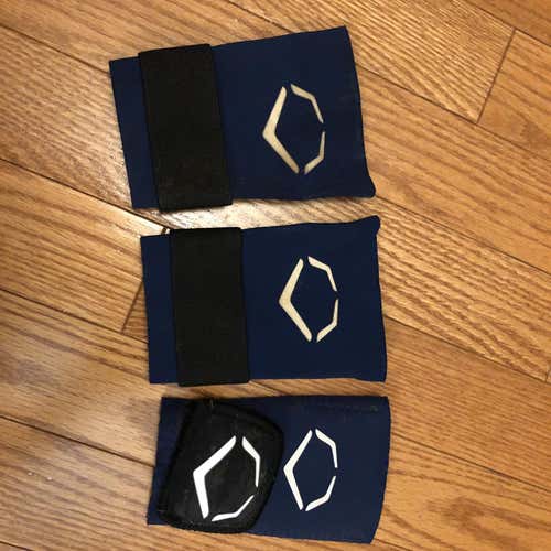 Bundle Of 3 Evoshield Wrist Guards