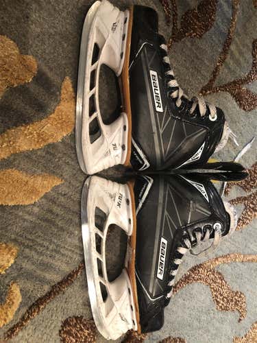 Used Bauer Supreme 160 D&R (Regular) Size 3 Hockey Skates