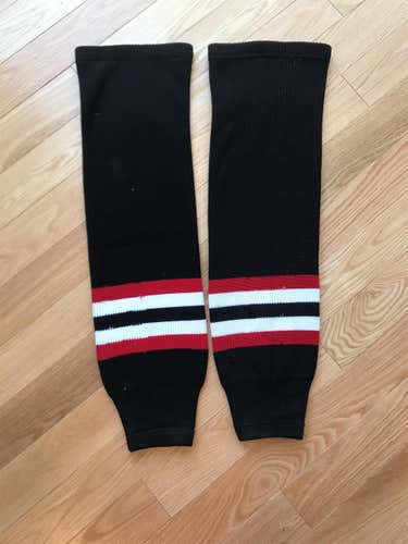 Black/Red/White Senior 28” Socks