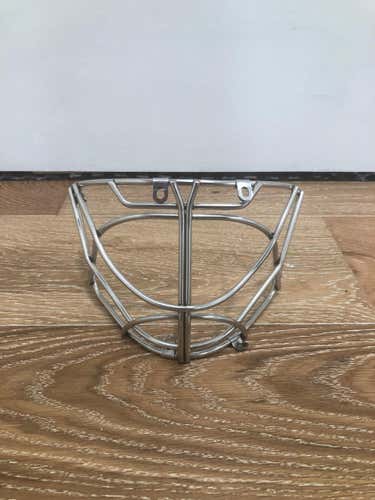 Used Bauer Cat Eye Cage