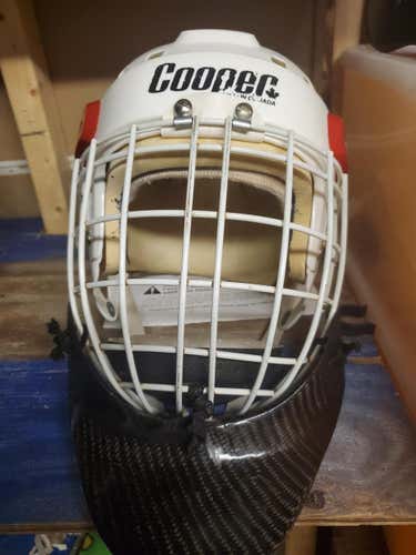 Used Senior Cooper Goalie Mask