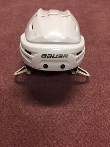 White Used Medium Bauer Re-Akt Helmet