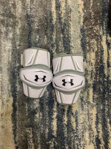 Used Large Under Armour Revenant Arm Pads