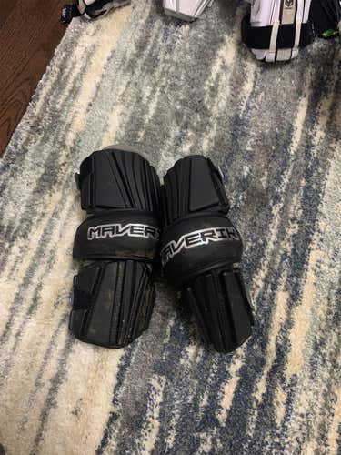 Used Large Maverik Max Arm Pads