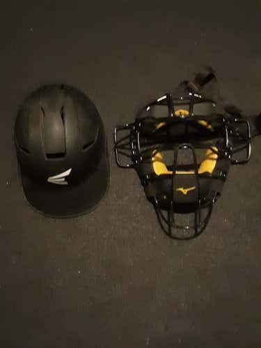 Used High School/College Mizuno Catcher's Mask