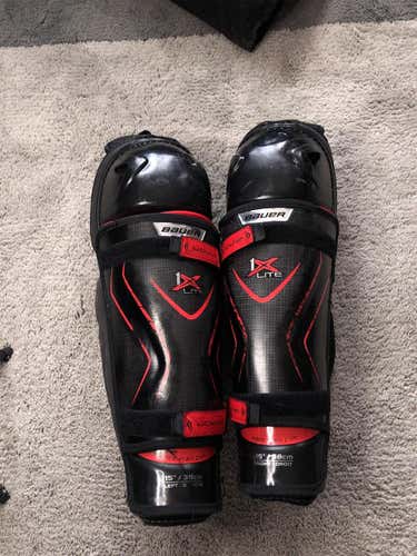 Used Bauer Vapor 1X Lite Pro Stock Shin Pads