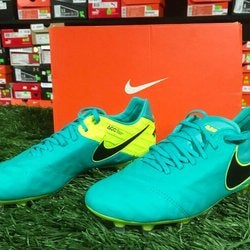 Size 5.5 Nike Tiempo Legend VI FG Soccer Cleats Teal / Volt New In Box FIRM PRICE