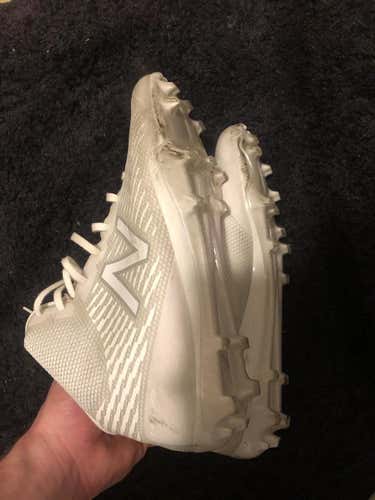 White Used Adult Men's 11.5 (Women's 12.5) Molded Cleats New Balance Burn X Mid Top