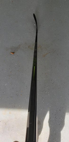 New Senior CCM Right Handed RibCor Reckoner Hockey Stick Mid Pro Stock