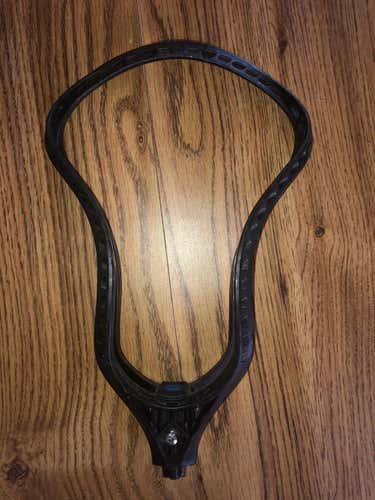 Used Warrior Unstrung Evo 5 black Head