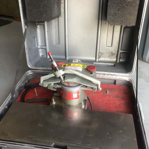 Wissota 911 Portable Skate Sharpening Machine