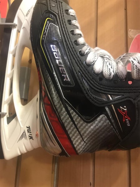 New Bauer Vapor 2X Pro D&R (Regular) Size 11 Hockey Skates
