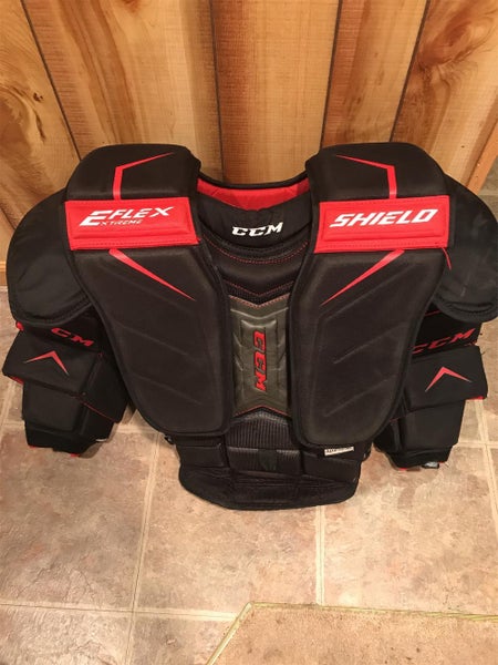 Senior Large CCM Extreme Flex Shield Pro Chest and Arm Protector Goalie Chest Protector