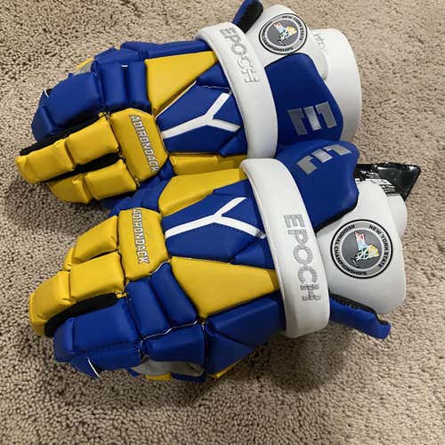 Barely Used Epoch Integra 13" Lacrosse Gloves
