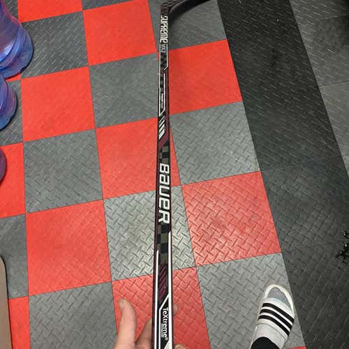 Used Left Handed BOSTON COLLEGE Supreme MX3 Heel Pro Stock Hockey Stick