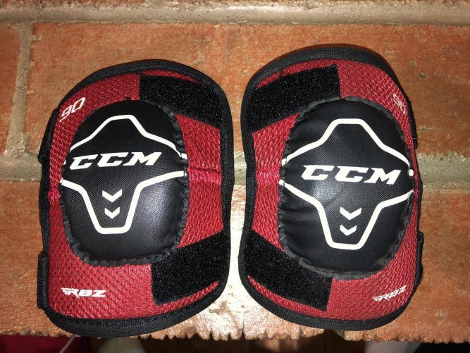 Used Youth Small CCM RBZ 90 Elbow Pads