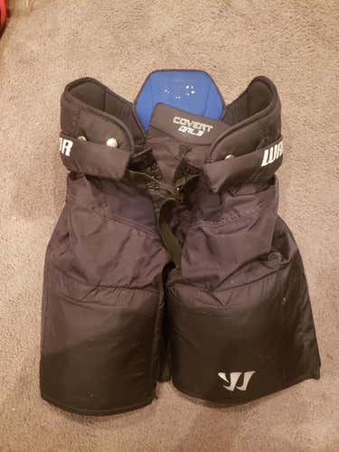 Black Used Senior Medium Warrior Hockey Pants