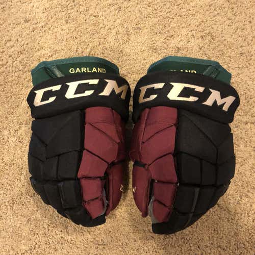 Conor Garland 13” Coyotes Kachina Ccm Gloves