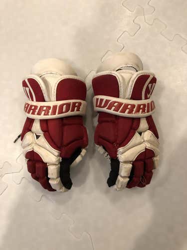 Red and White Used Player Warrior Mac-D Lite 2 Lacrosse Gloves size SM-MD