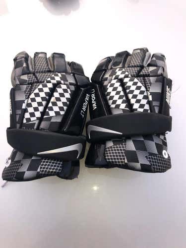 Black Used Player Nike Vapor LT 14" Lacrosse Gloves