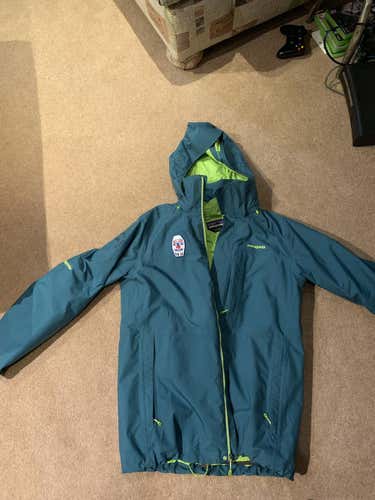 Green Used Adult Men's Large Patagonia Jacket