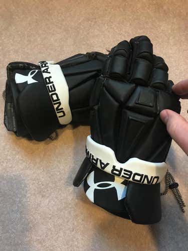 (Big Price Drop, Going Soon!) Black Under Armour Command Player Lacrosse Gloves