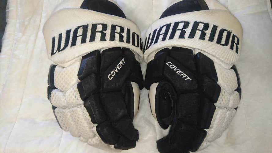 Black Used Junior Warrior Covert QRL3 Gloves 12"