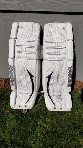 Pro Return Ondřej Pavelec 36+1" Vaughn Velocity V4 Goalie Leg Pads