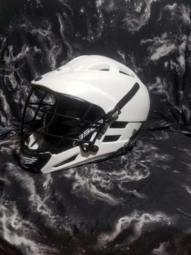 White Used Youth Player Cascade CS Youth Helmet