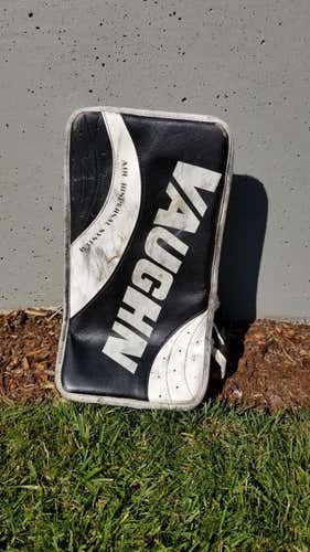 Used Senior Vaughn B4000 Blocker