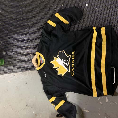 Nike Livestrong Jersey Size XL