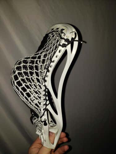 Used Warrior burn hs strung with Meshdynasty
