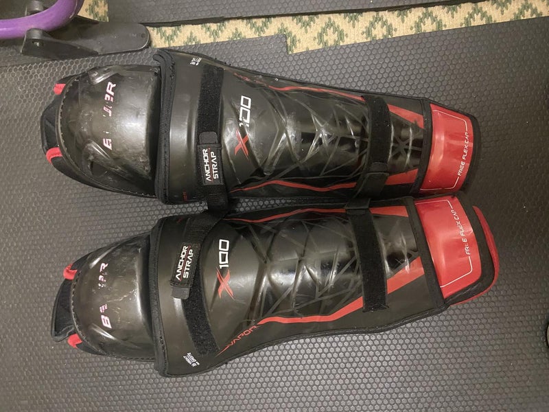 Used Senior Bauer Vapor X100 Shin Pads